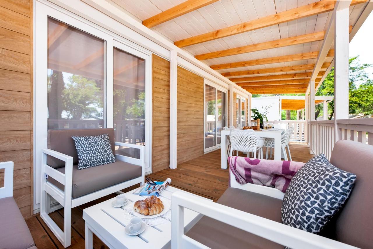 Glamping And Mobile Homes Lavanda - Holiday Centre Bi Village Fažana Eksteriør billede